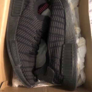 Addias NMD_R1 STLT PK